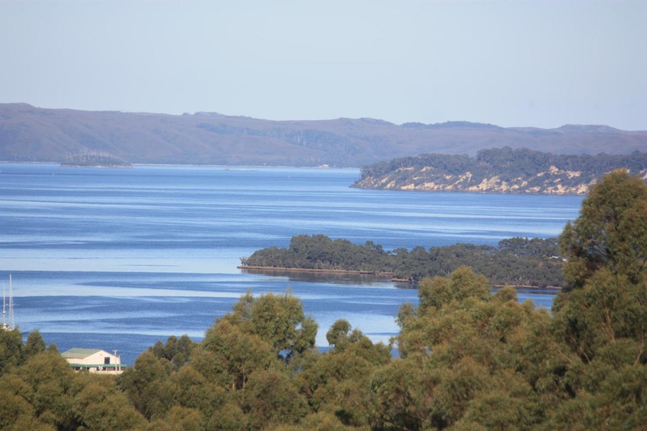 Harbour Lookout Villa Strahan Exterior foto